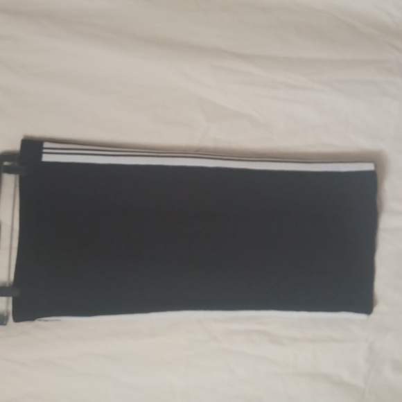 NYC & CO Fitted Black Midi Skirt Size Small - Picture 4 of 6